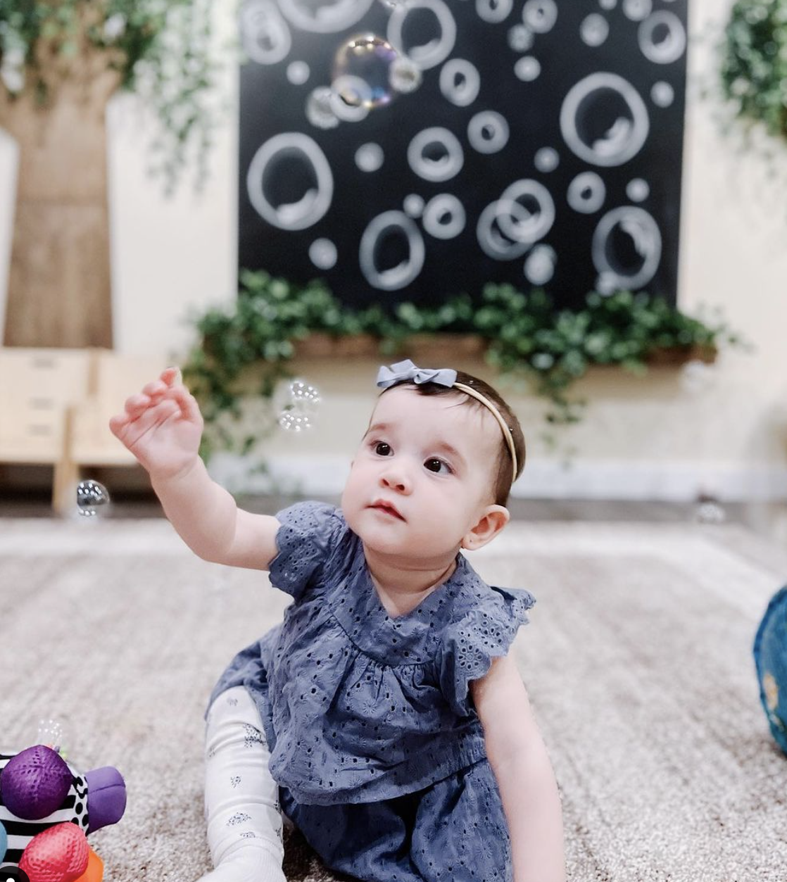 Little Wonders | Bubbles